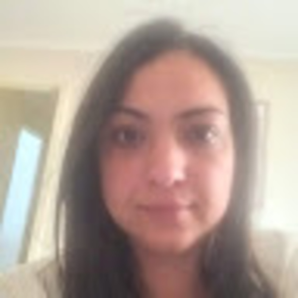 Meet your Posher, Sanela
